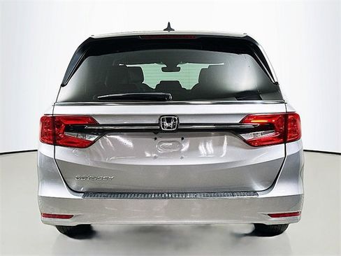 Used 2024 Honda Odyssey EX-L image 6