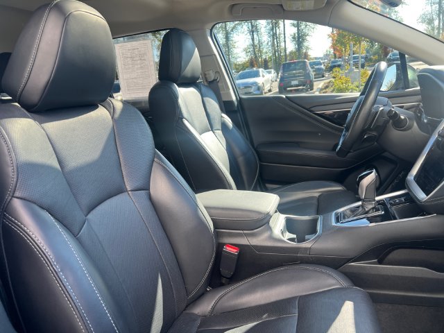 Used 2023 Subaru Outback Limited AWD/4WD image 19