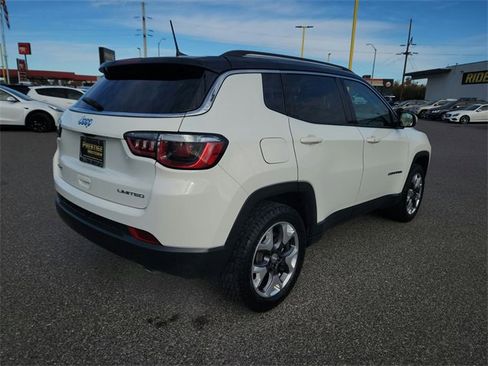 Used 2018 Jeep Compass Limited image 7