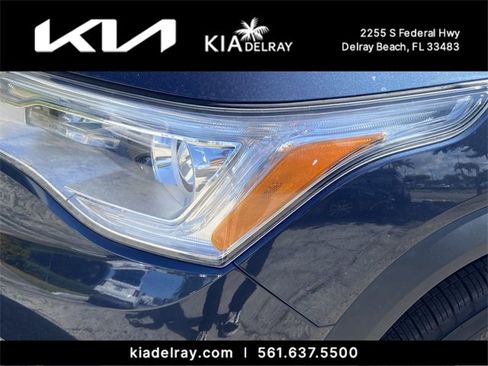 Used 2019 GMC Acadia SLE image 6