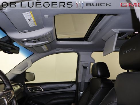 Used 2018 GMC Yukon Denali w/ Open Road Package image 14