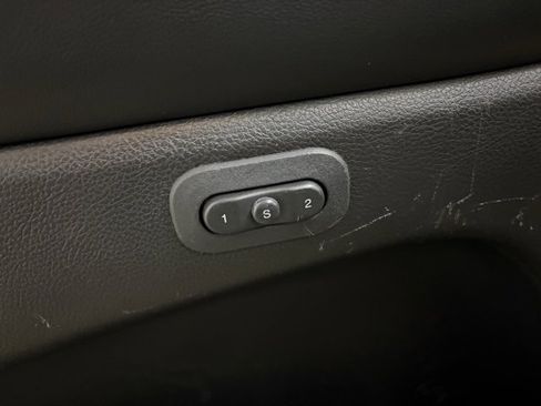 Used 2015 Jeep Grand Cherokee Limited image 32