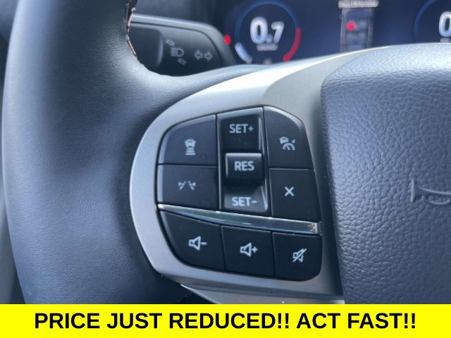 Certified 2026 Ford Explorer Active AWD/4WD image 24