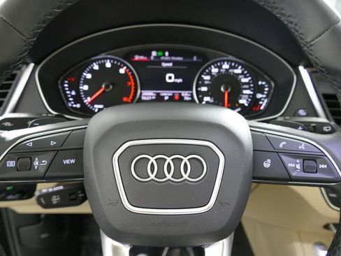 Used 2023 Audi Q5 2.0T Premium w/ Convenience Package AWD/4WD image 17