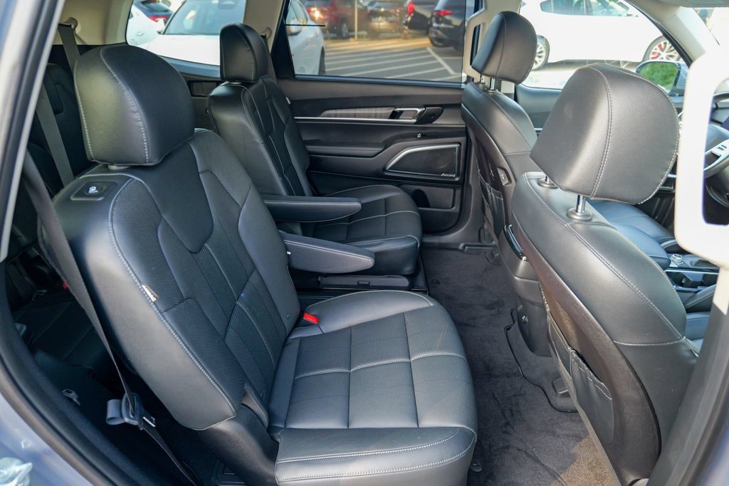 Used 2023 Kia Telluride SX AWD/4WD image 32