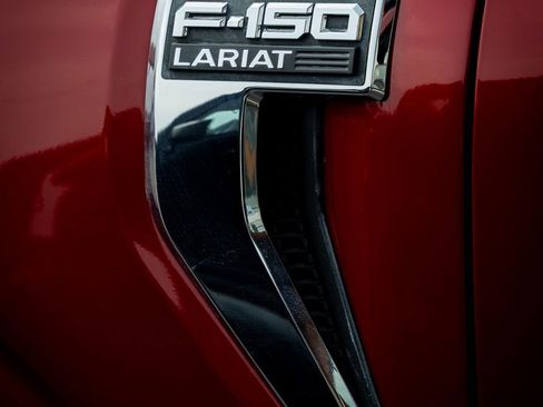 Used 2022 Ford F150 Lariat w/ Bed Utility Package image 4