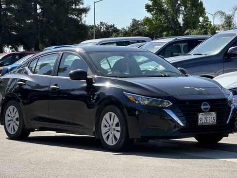Used 2024 Nissan Sentra S FWD image 10