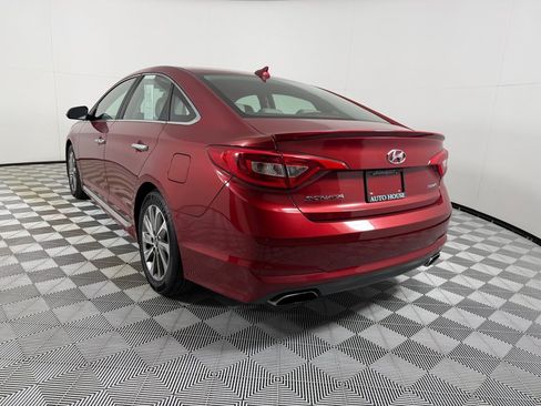 Used 2016 Hyundai Sonata Sport w/ Option Group 02 FWD image 7