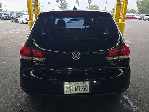 Used 2014 Volkswagen Golf TDI FWD image 5