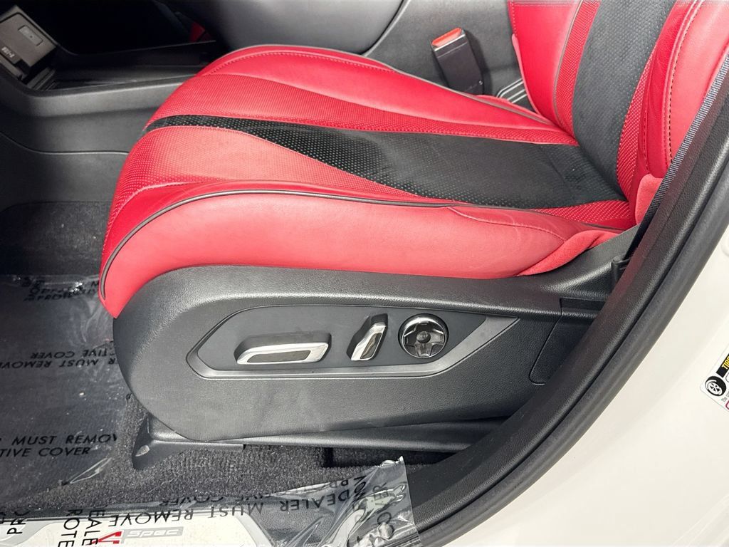 Used 2023 Acura RDX w/ Advance Package FWD image 25