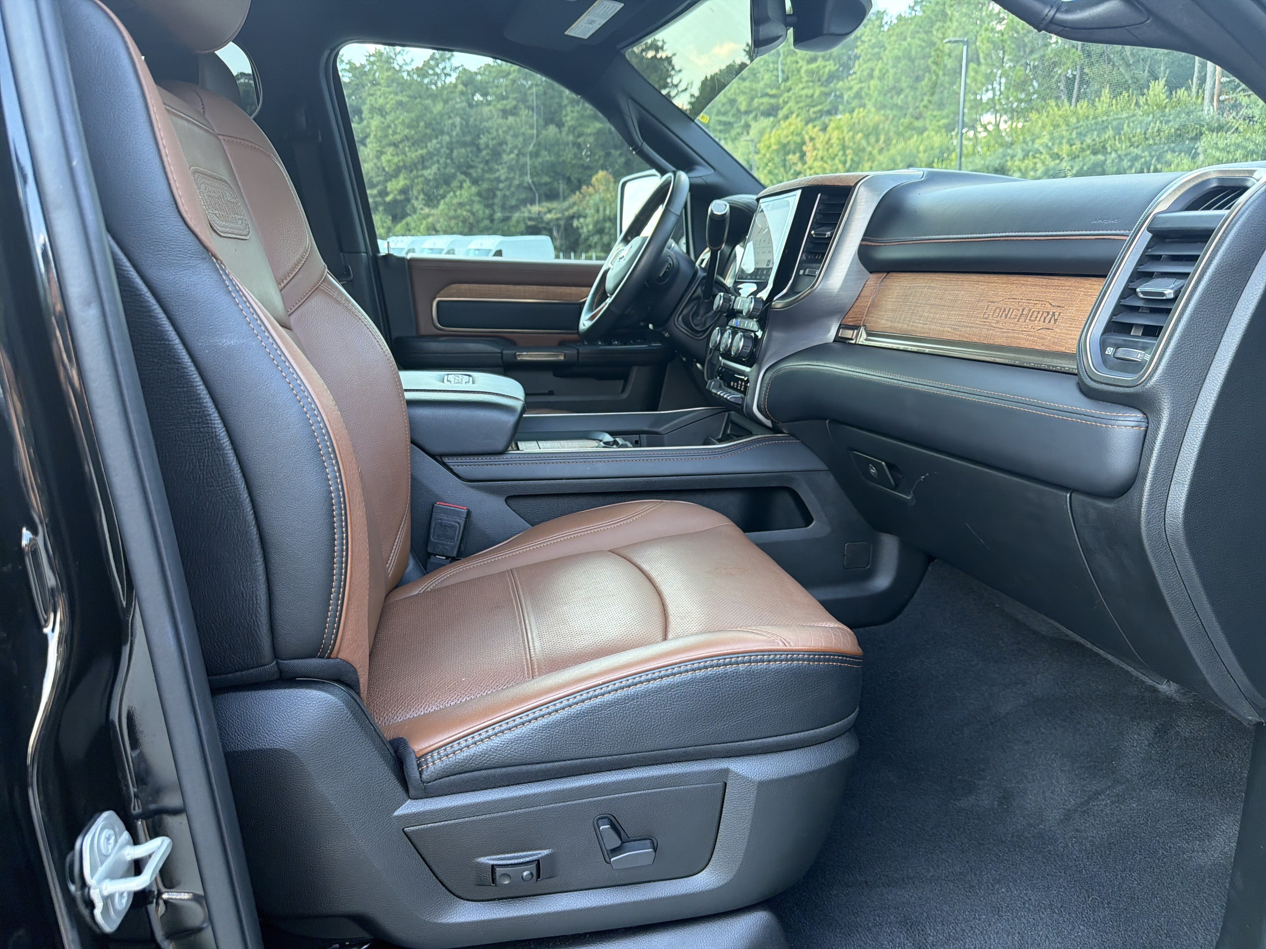 Used 2023 RAM 2500 Limited AWD/4WD image 16