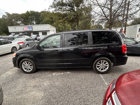 Used 2014 Dodge Grand Caravan SXT FWD image 5