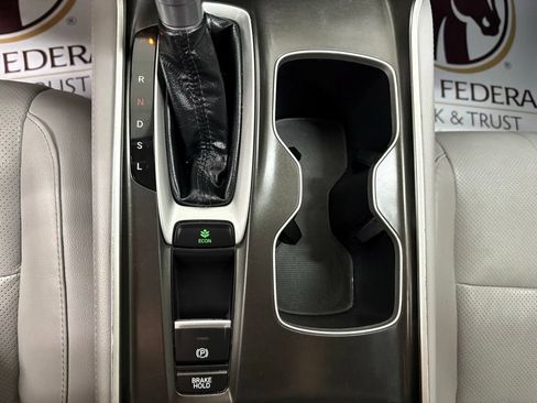 Used 2018 Honda Accord EX-L image 16