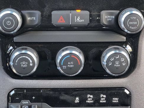 New 2026 RAM 1500 Classic Warlock AWD/4WD image 19