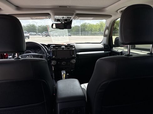 Certified 2024 Toyota 4Runner TRD Off-Road Premium w/ Moonroof Package AWD/4WD image 23