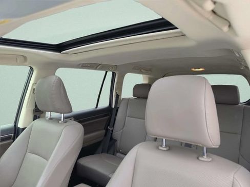 Used 2020 Lexus GX 460 Premium w/ Premium Package AWD/4WD image 31