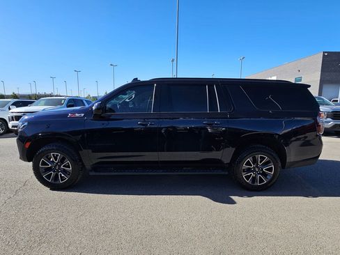 Used 2021 Chevrolet Suburban Z71 w/ Rear Media and Nav Package AWD/4WD image 8