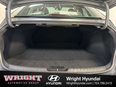 Certified 2025 Hyundai Elantra Sport FWD image 14