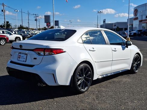 Certified 2025 Toyota Corolla SE image 7