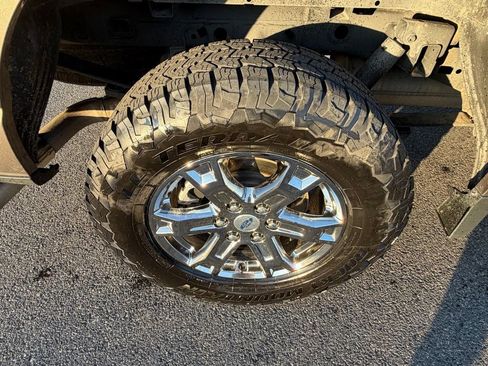 Used 2022 Ford F150 XLT w/ Equipment Group 302A High image 15