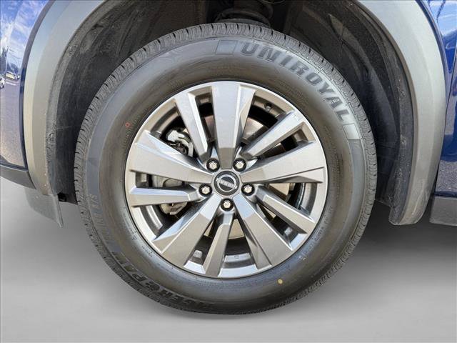 Used 2024 Nissan Pathfinder SV FWD image 27