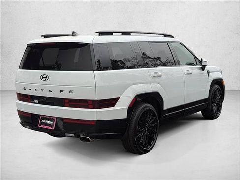 Used 2025 Hyundai Santa Fe Calligraphy FWD image 2