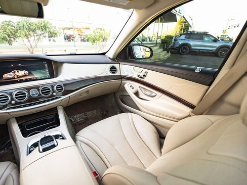 Used 2019 Mercedes-Benz S 450 Sedan image 22