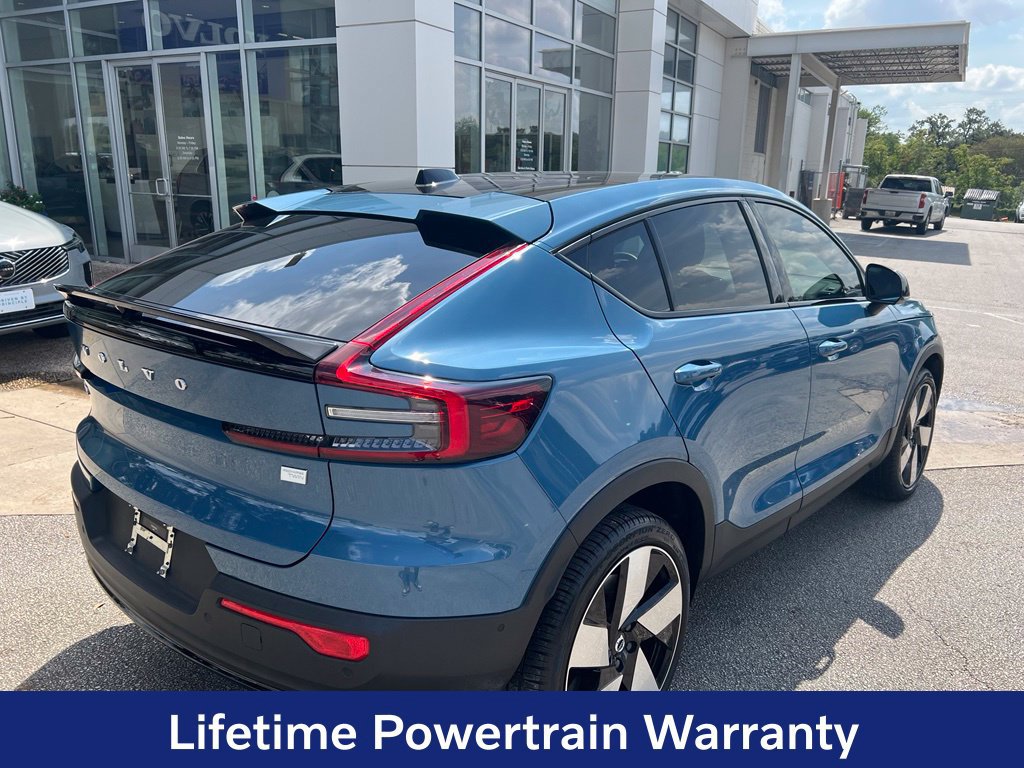 Certified 2023 Volvo C40 P8 Recharge Ultimate AWD/4WD image 7