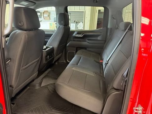 Used 2022 Chevrolet Silverado 1500 RST AWD/4WD image 29