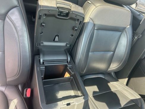 Used 2019 Chevrolet Traverse Premier w/ Redline Edition image 40