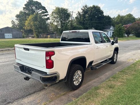 Used 2023 Chevrolet Silverado 2500 LT w/ Convenience Package AWD/4WD image 6