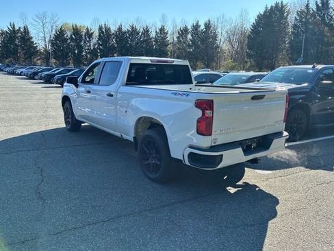 Used 2022 Chevrolet Silverado 1500 Custom AWD/4WD image 6