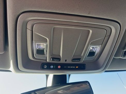 Used 2020 Chevrolet Silverado 1500 LT w/ All-Star Edition image 34