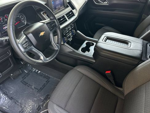 Used 2024 Chevrolet Tahoe LS RWD image 10