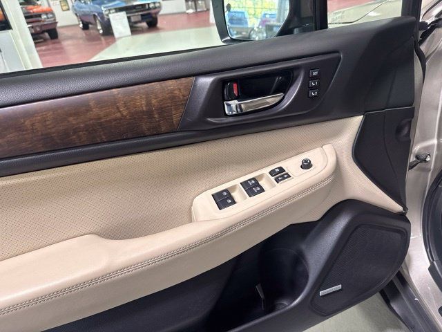 Used 2016 Subaru Outback 2.5i Limited AWD/4WD image 17