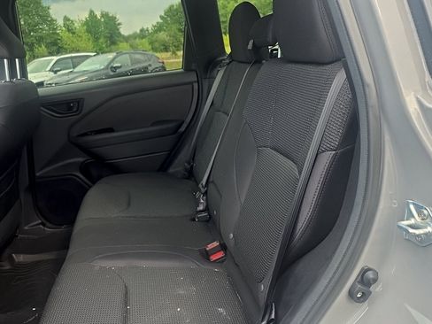 Used 2026 Subaru Forester Premium AWD/4WD image 9