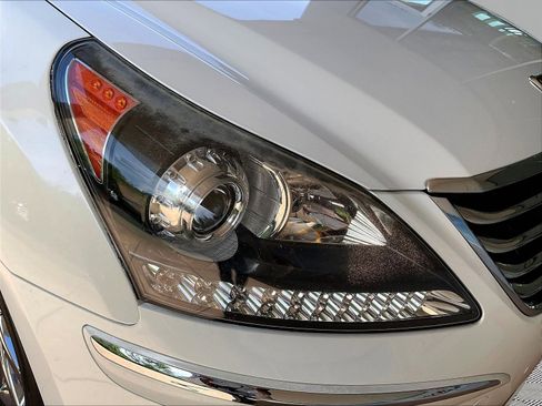 Used 2013 Hyundai Equus Ultimate RWD image 30