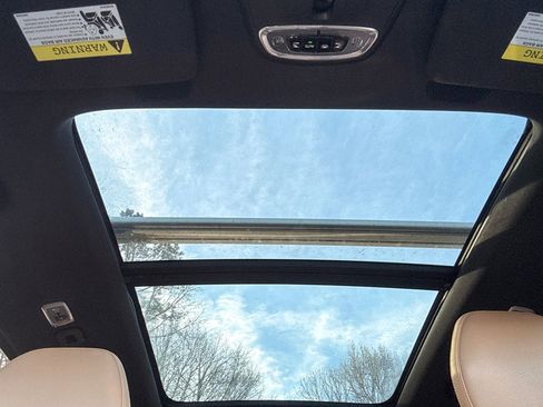 Used 2018 Volvo XC90 T6 Momentum w/ Convenience Package image 21