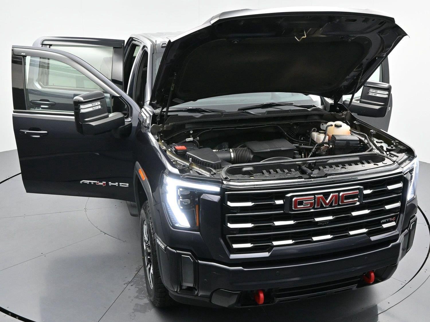 Used 2024 GMC Sierra 2500 AT4 w/ AT4 Premium Plus Package AWD/4WD image 42