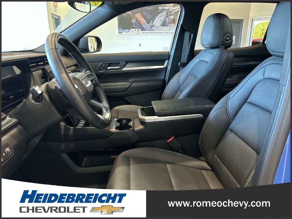 Used 2026 GMC Terrain Elevation w/ Elevation Premium Package AWD/4WD image 13