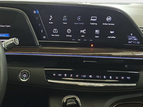 Used 2023 Cadillac Escalade Sport Platinum w/ LPO, ONYX Package AWD/4WD image 23