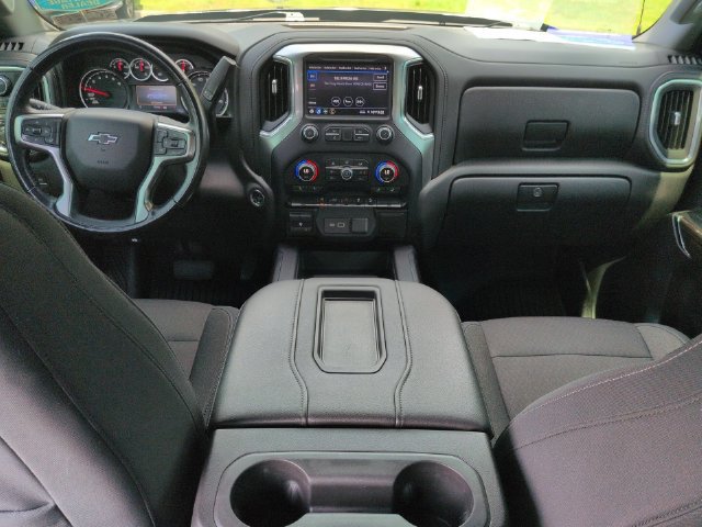Used 2020 Chevrolet Silverado 1500 RST AWD/4WD image 22