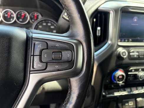 Used 2021 Chevrolet Silverado 1500 LT Trail Boss w/ Bed Protection Package AWD/4WD image 32