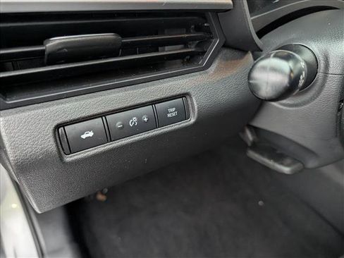 Used 2024 Nissan Altima 2.5 SV image 27