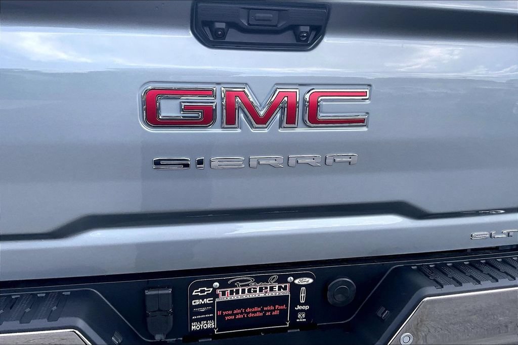 New 2026 GMC Sierra 2500 SLT w/ SLT Premium Package AWD/4WD image 9