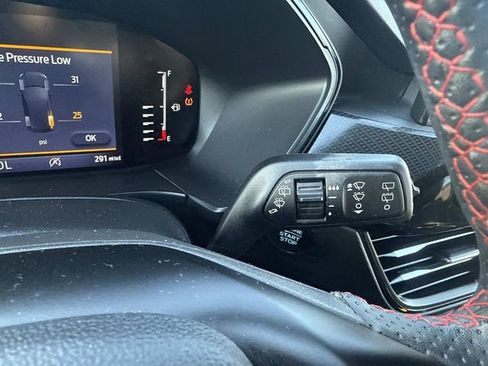 Used 2023 Ford Escape ST-Line image 31