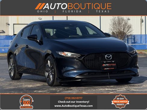 Used 2020 MAZDA MAZDA3 Hatchback image 1