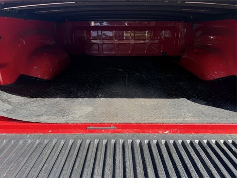 Used 2014 RAM 1500 Express image 25