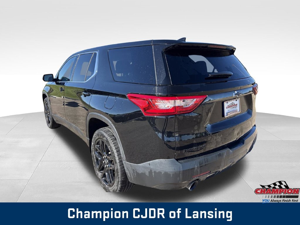 Used 2021 Chevrolet Traverse LS w/ LPO, Blackout Package FWD image 5