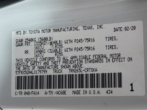 Used 2020 Toyota Tacoma SR image 39